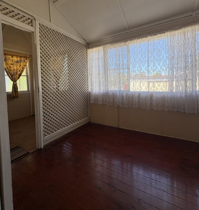 72 Pratten Street, Dalby, QLD, 4405 - Image 4