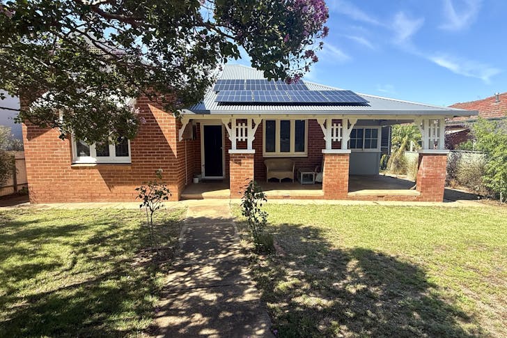 7 Oswin Street, Parkes, NSW, 2870