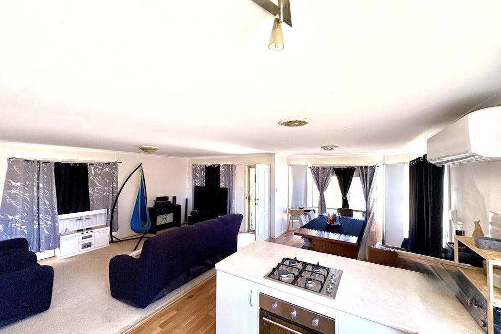 7 Chandler Crescent, Ceduna, SA, 5690 - Image 2