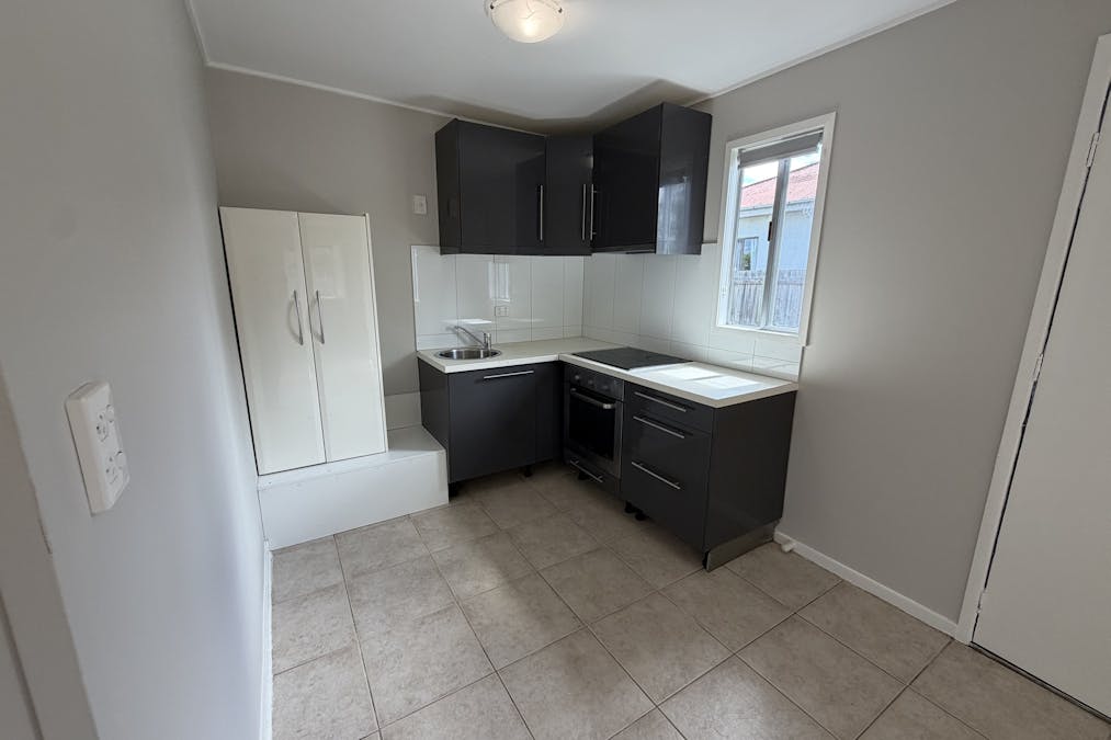 22a Phillip Street, One Mile, QLD, 4305 - Image 3