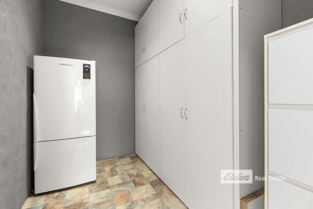 8 Gregory Street, South Bunbury, WA, 6230 - Image 16