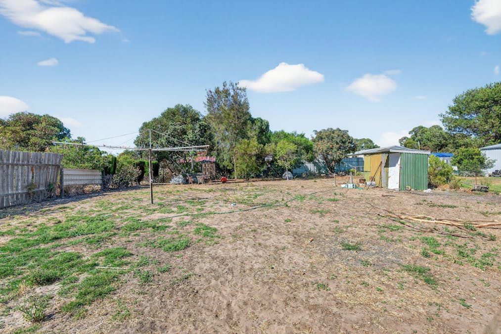 22 Alexandrina Drive, Clayton Bay, SA, 5256 - Image 13