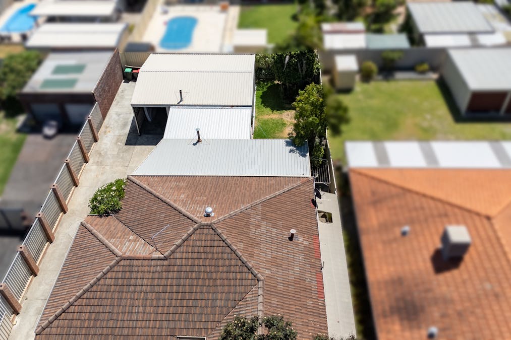 10 Hartland Way, Warnbro, WA, 6169 - Image 24