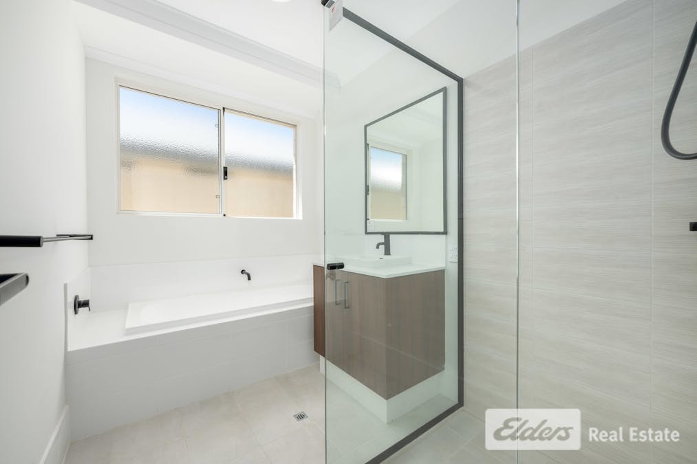 17 Kielder Street, Waikiki, WA, 6169 - Image 4