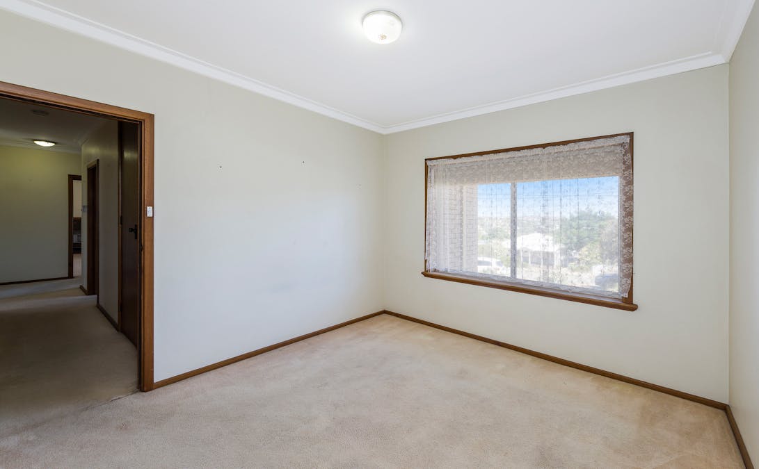 74 Kennedy Street, Northam, WA, 6401 - Image 14