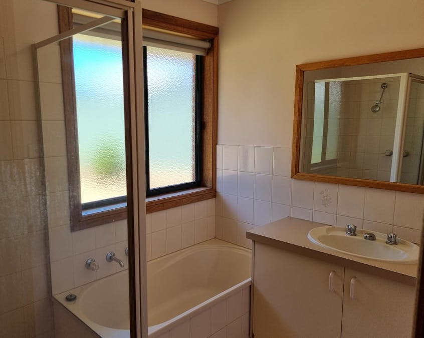 10 Carmel Drive, Mount Gambier, SA, 5290 - Image 6