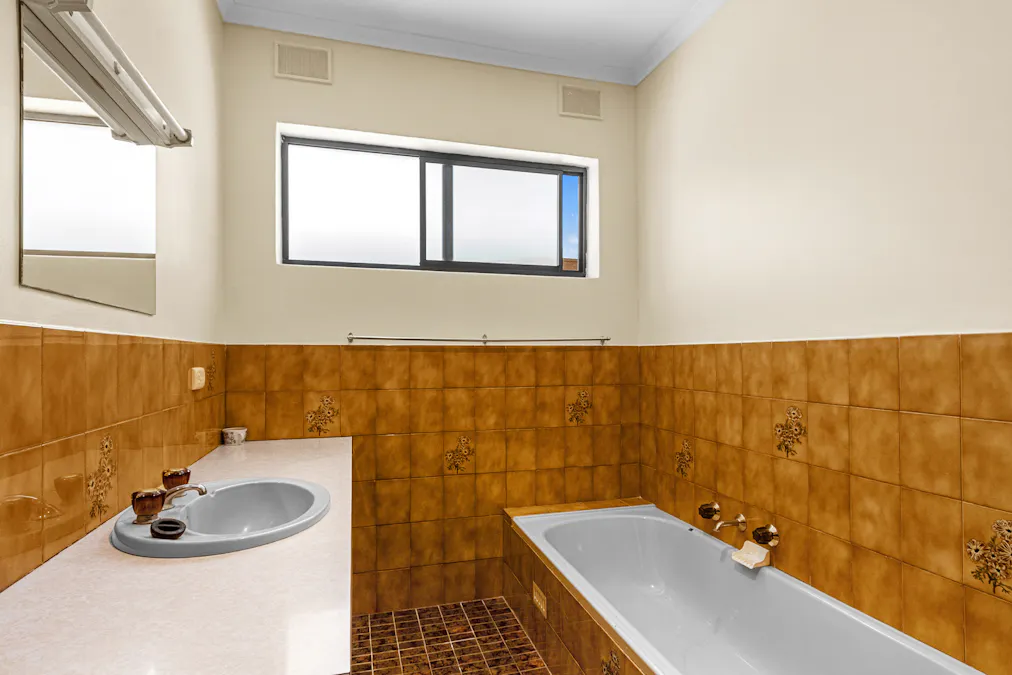 229 Neagles Rock Road, Clare, SA, 5453 - Image 27