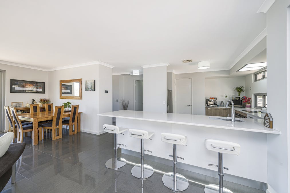 132 Wisteria Way, Chittering, WA, 6084 - Image 10