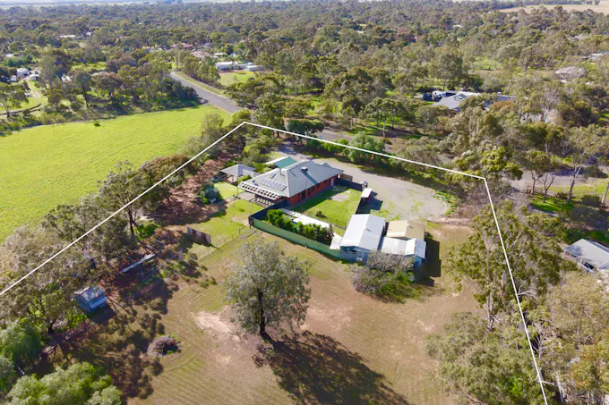 4 Coombs Court, Lewiston, SA, 5501 - Image 1