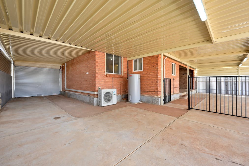 18 Winton Street, Whyalla Stuart, SA, 5608 - Image 12