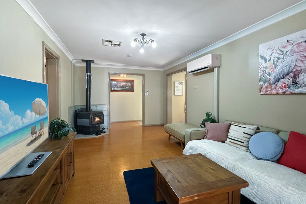 6A Becker Street, Cobar, NSW, 2835 - Image 3