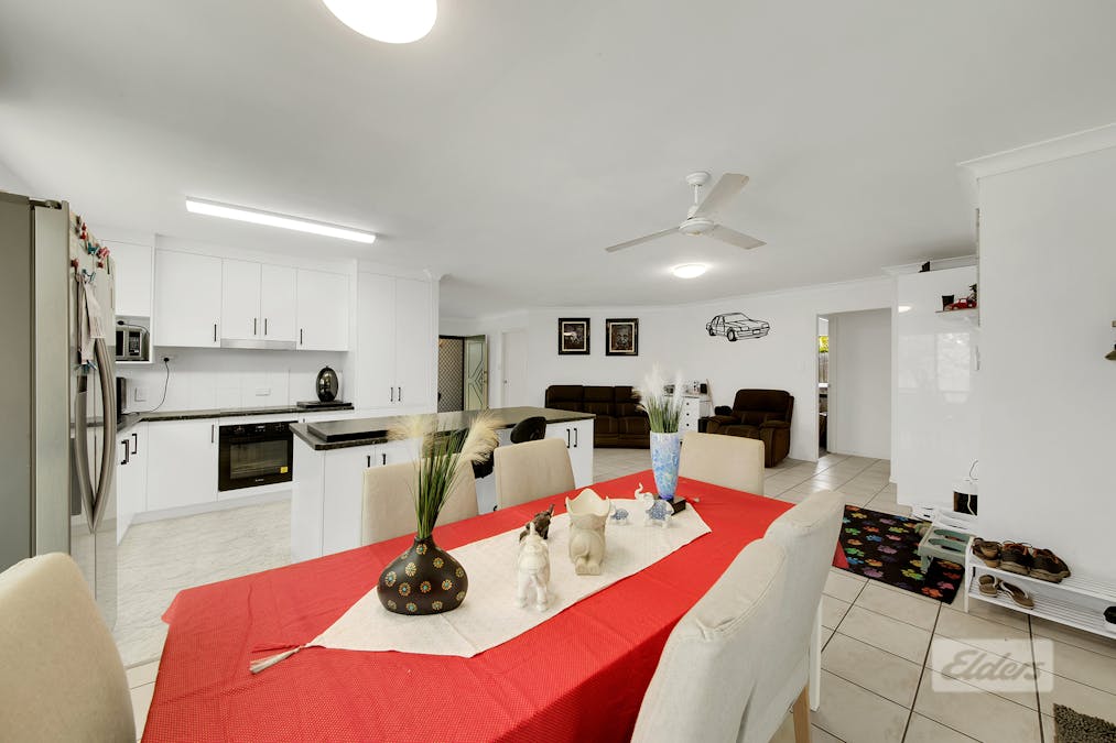 27 Saxonvale Court, New Auckland, QLD, 4680 - Image 9
