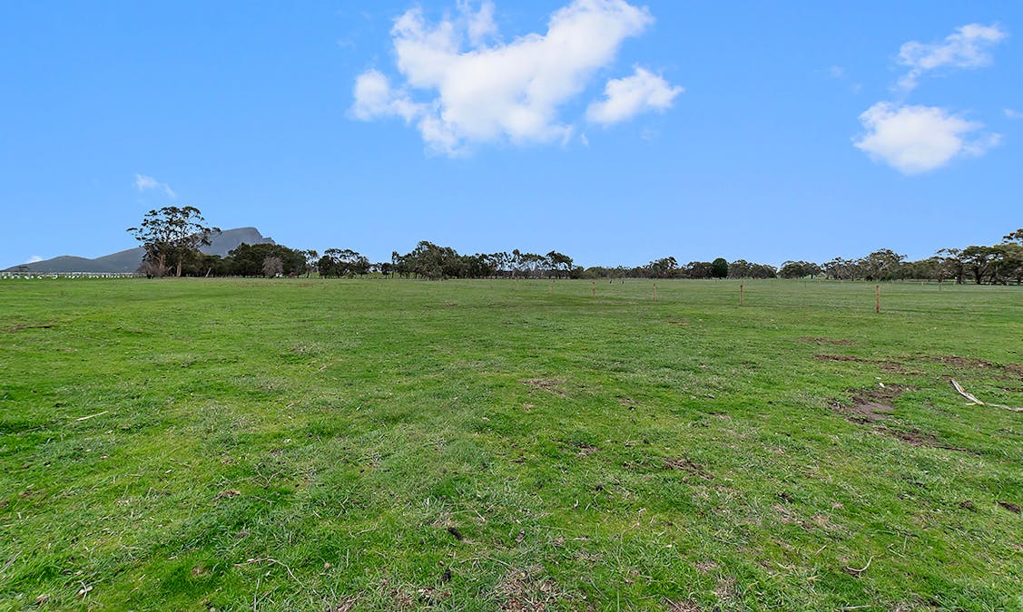 2 Taylor Street, Dunkeld, VIC, 3294 - Image 9