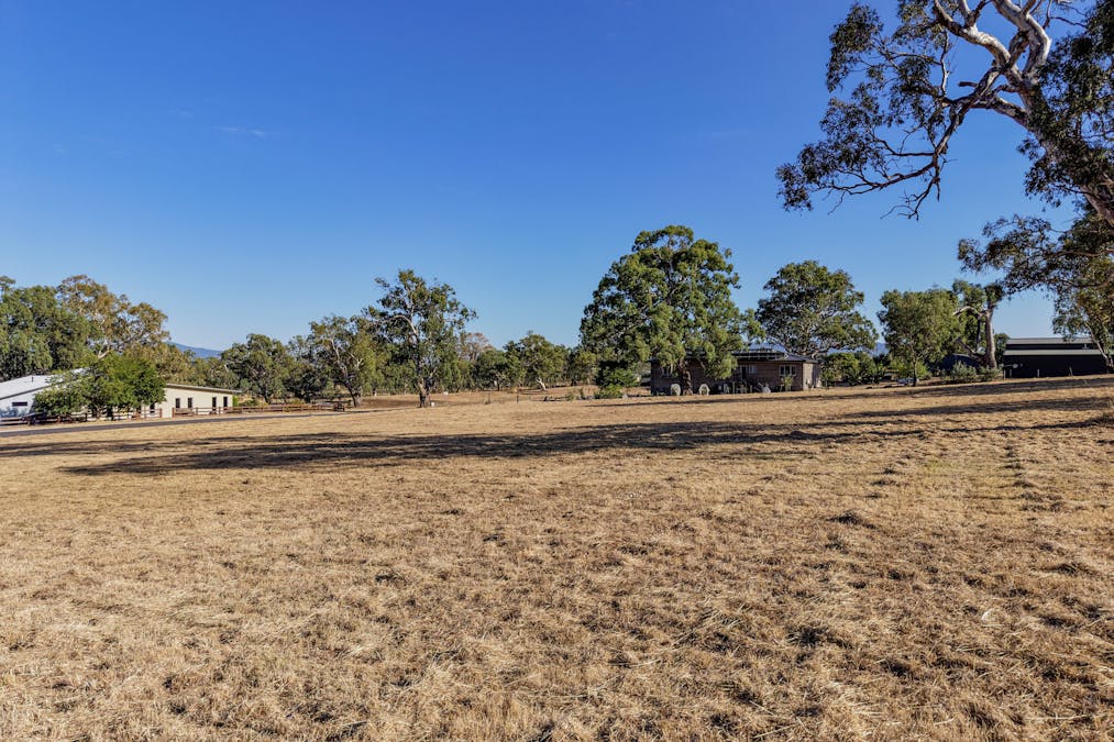 23 Kareen Court, Mansfield, VIC, 3722 - Image 6