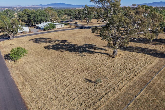 23 Kareen Court, Mansfield, VIC, 3722 - Image 1