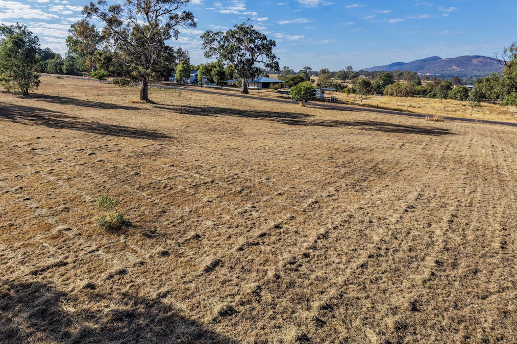 23 Kareen Court, Mansfield, VIC, 3722 - Image 5