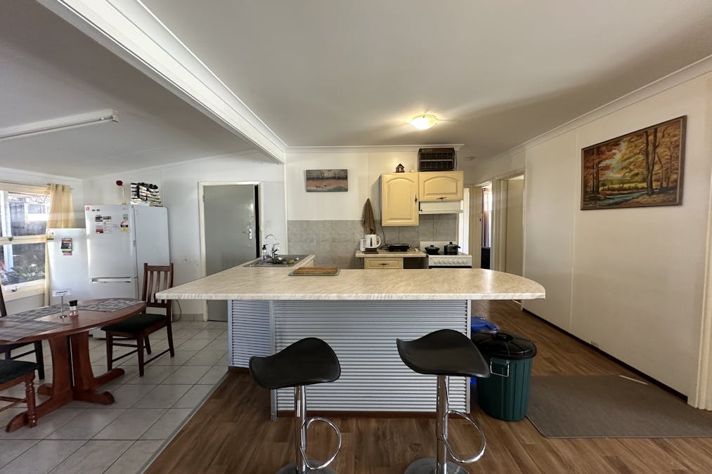 30  Mcintyre Street, Dumbleyung, WA, 6350 - Image 9