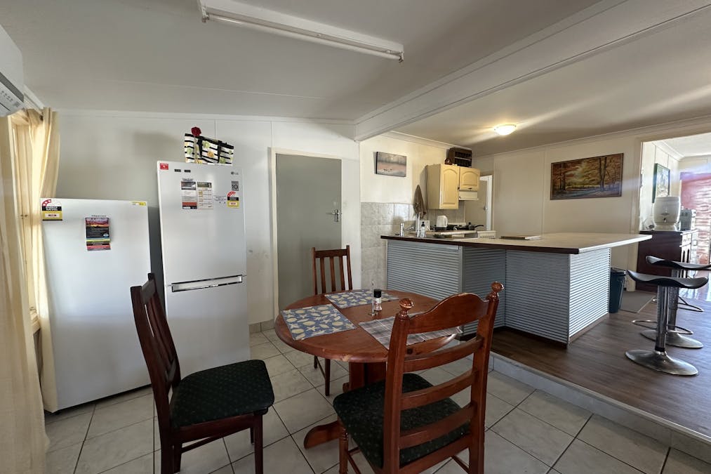 30  Mcintyre Street, Dumbleyung, WA, 6350 - Image 12