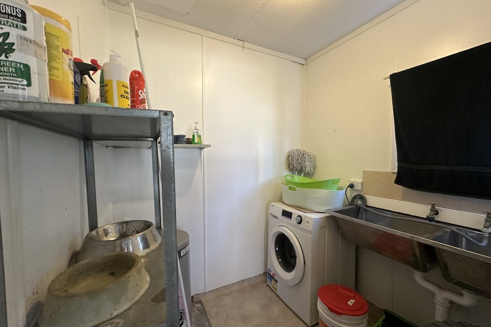 30  Mcintyre Street, Dumbleyung, WA, 6350 - Image 21