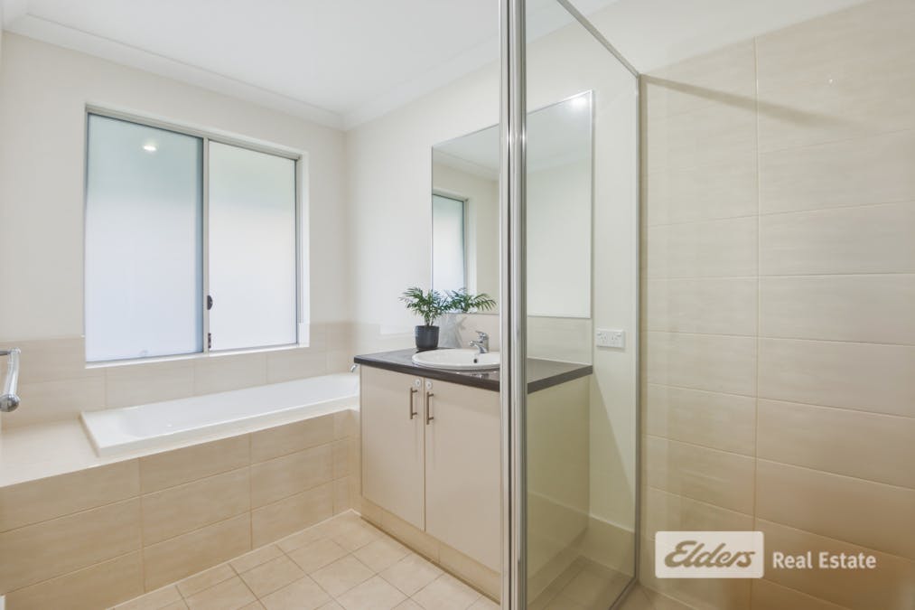 5 Finch Court, Little Grove, WA, 6330 - Image 15