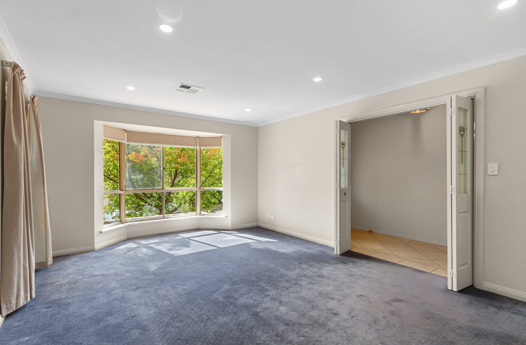 1 Roscrow Court, Clare, SA, 5453 - Image 16