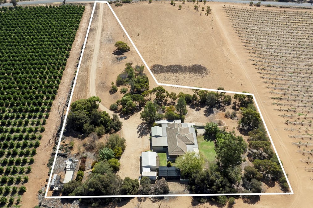 40 Fairweather Avenue, Loxton, SA, 5333 - Image 2