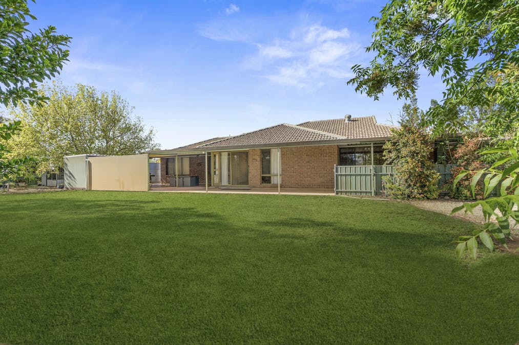 40 Fairweather Avenue, Loxton, SA, 5333 - Image 1