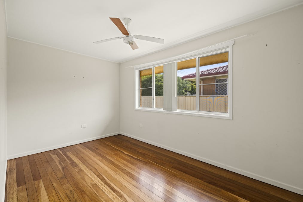 11 Honey Street, Harristown, QLD, 4350 - Image 8