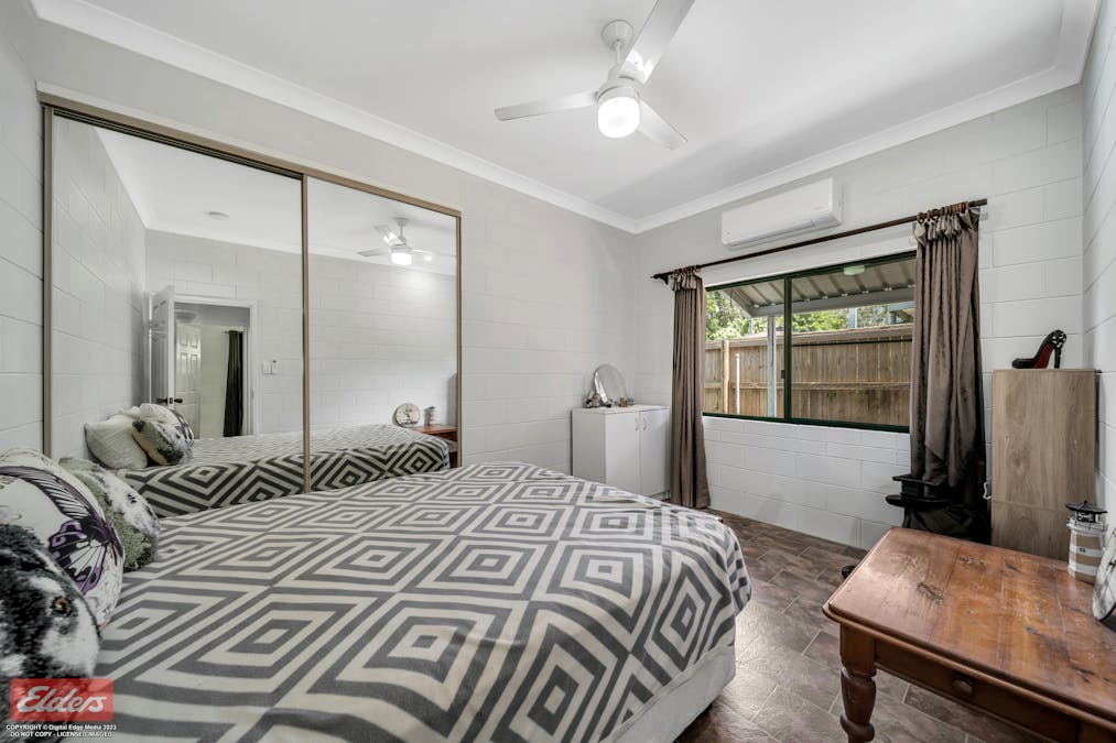 17 Casuarina Street, Tully Heads, QLD, 4854 - Image 18