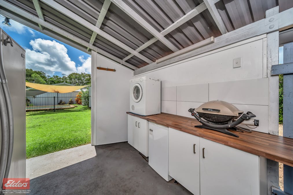 17 Casuarina Street, Tully Heads, QLD, 4854 - Image 23