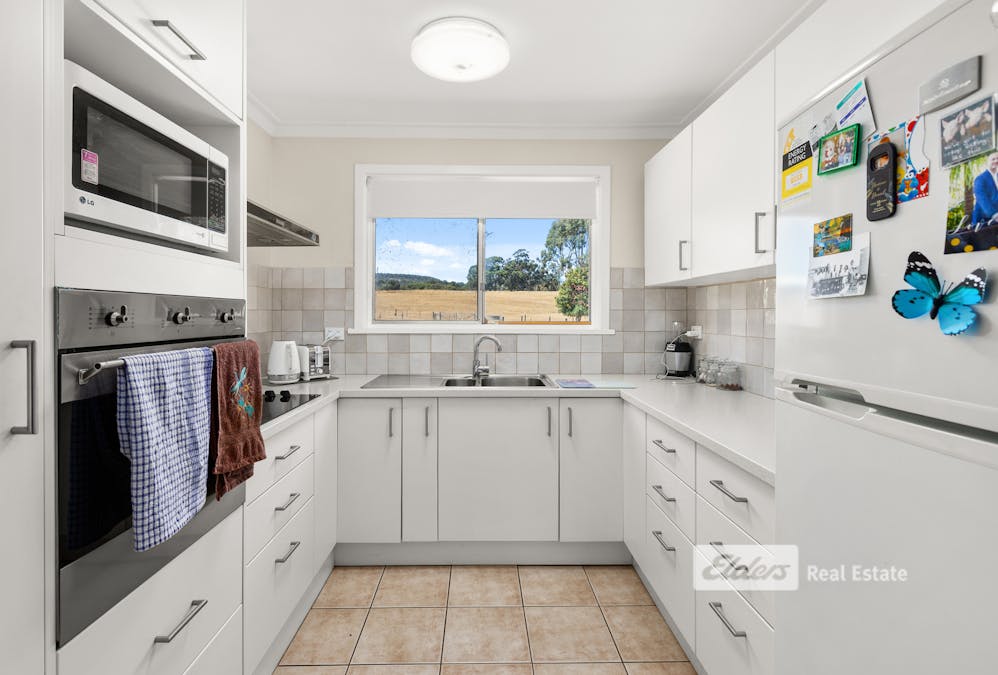 130 Wealand Road, Waroona, WA, 6215 - Image 8