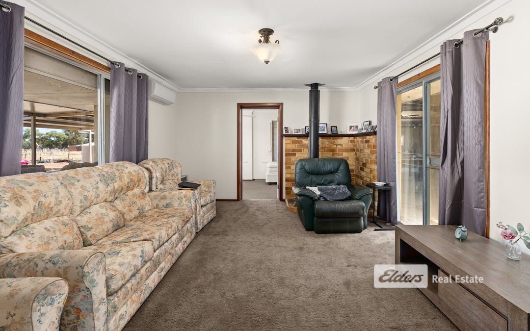 130 Wealand Road, Waroona, WA, 6215 - Image 7