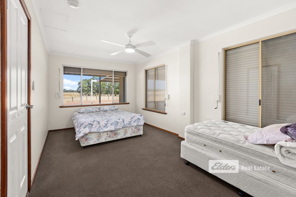 130 Wealand Road, Waroona, WA, 6215 - Image 16