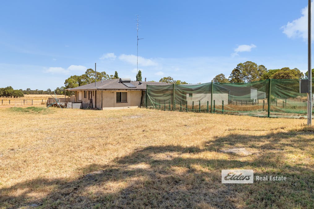 130 Wealand Road, Waroona, WA, 6215 - Image 23