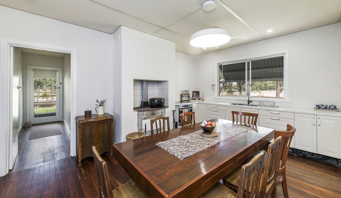301 Padbury Avenue, Millendon, WA, 6056 - Image 6