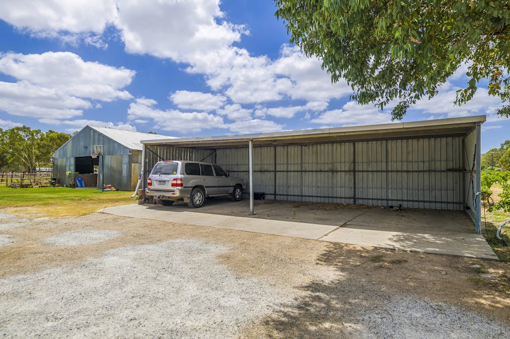 301 Padbury Avenue, Millendon, WA, 6056 - Image 22