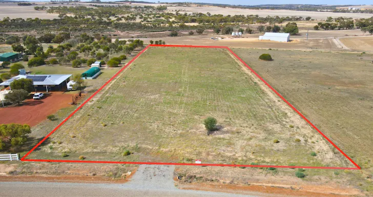 14 Stonestreet Way, Wongan Hills, WA, 6603 - Image 1