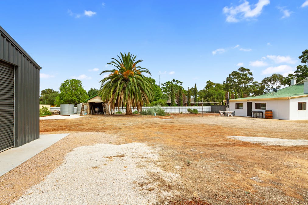 20 Cockburn Road, Jamestown, SA, 5491 - Image 25