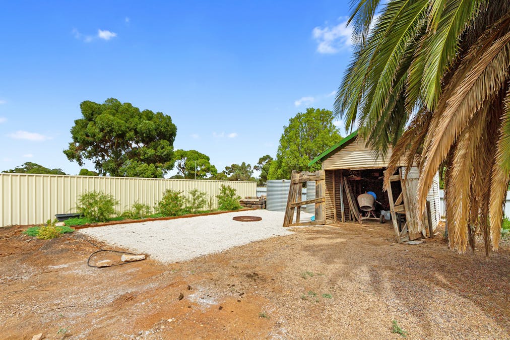 20 Cockburn Road, Jamestown, SA, 5491 - Image 24