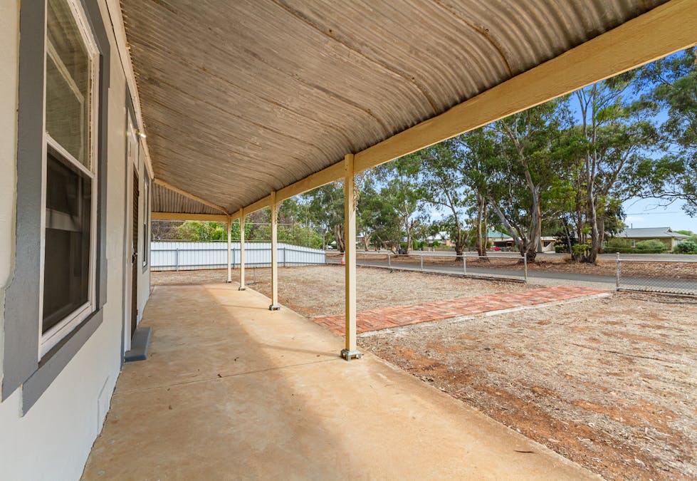 20 Cockburn Road, Jamestown, SA, 5491 - Image 3