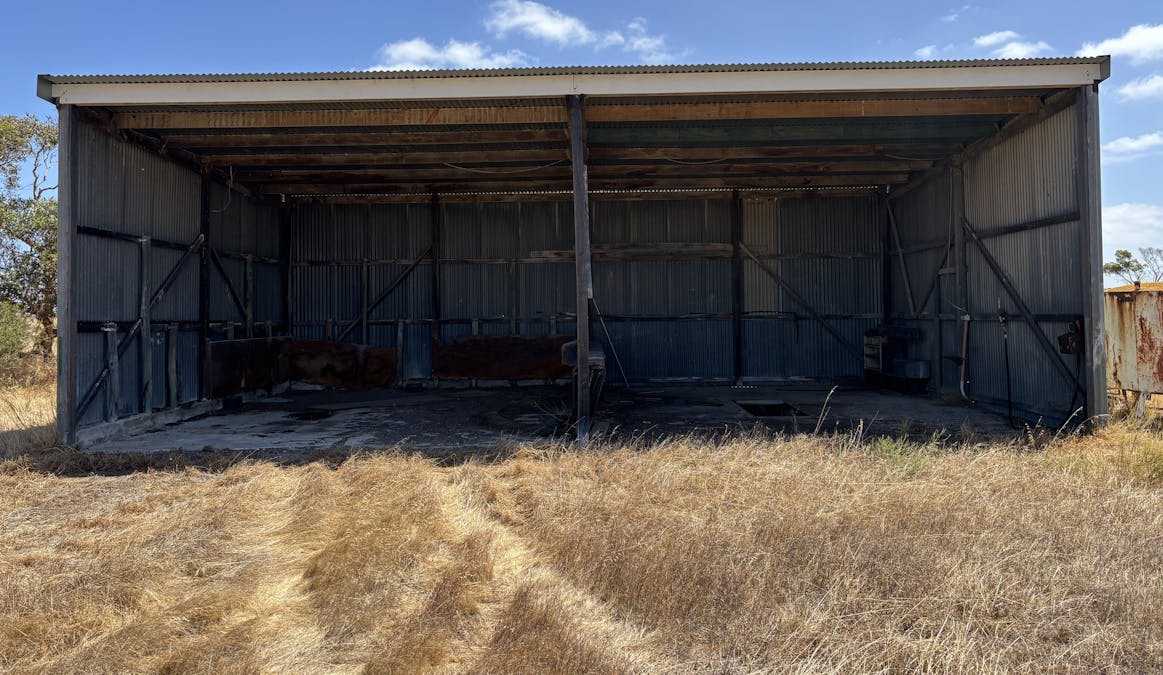 205 Settlers Road, Wangary, SA, 5607 - Image 11