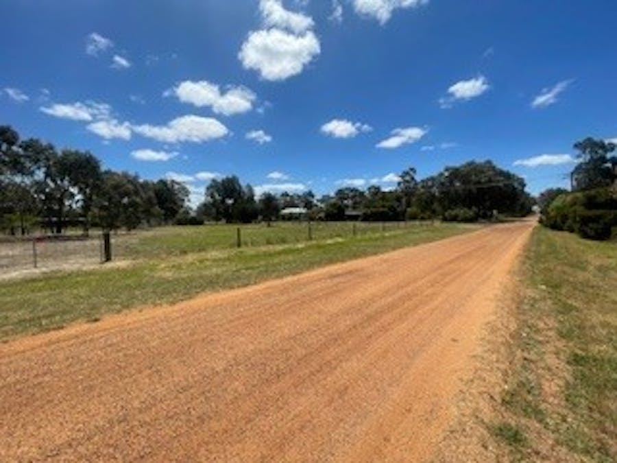 Henry Street, Glenthompson, VIC, 3293 - Image 13