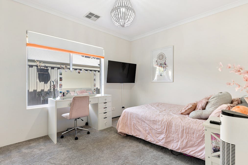 42 Lookout Vista, Singleton, WA, 6175 - Image 13