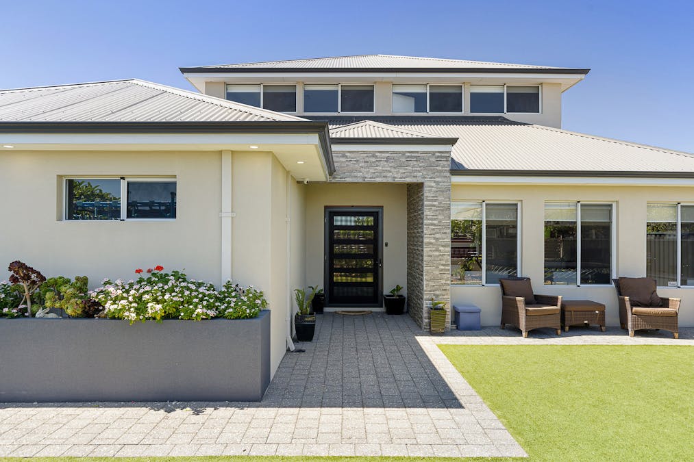 42 Lookout Vista, Singleton, WA, 6175 - Image 2