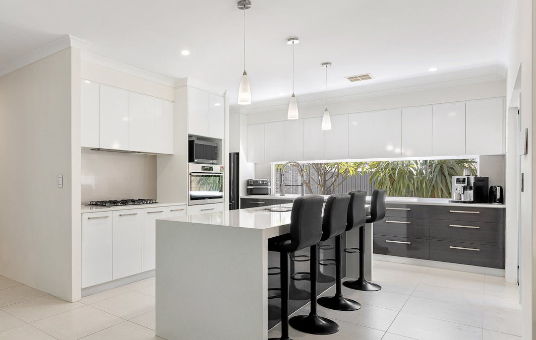 42 Lookout Vista, Singleton, WA, 6175 - Image 3