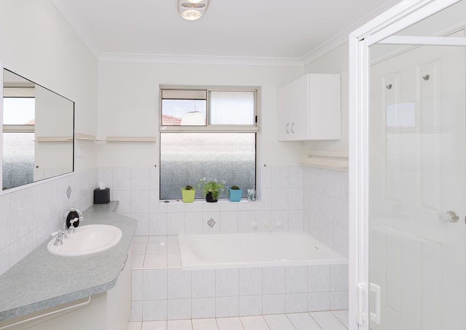4/16 Bathurst Street, Mira Mar, WA, 6330 - Image 15