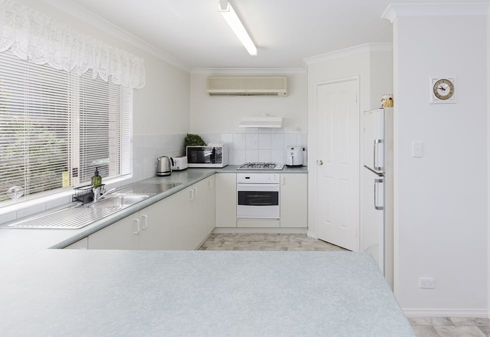 4/16 Bathurst Street, Mira Mar, WA, 6330 - Image 10