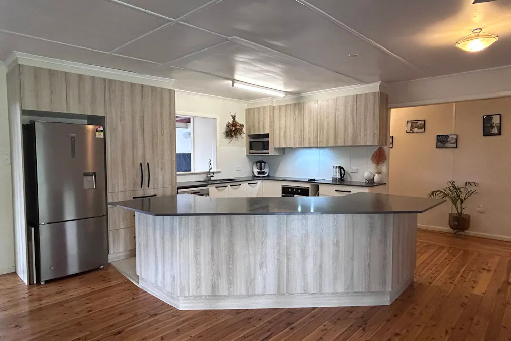 19 Bligh Street, Dalby, QLD, 4405 - Image 3