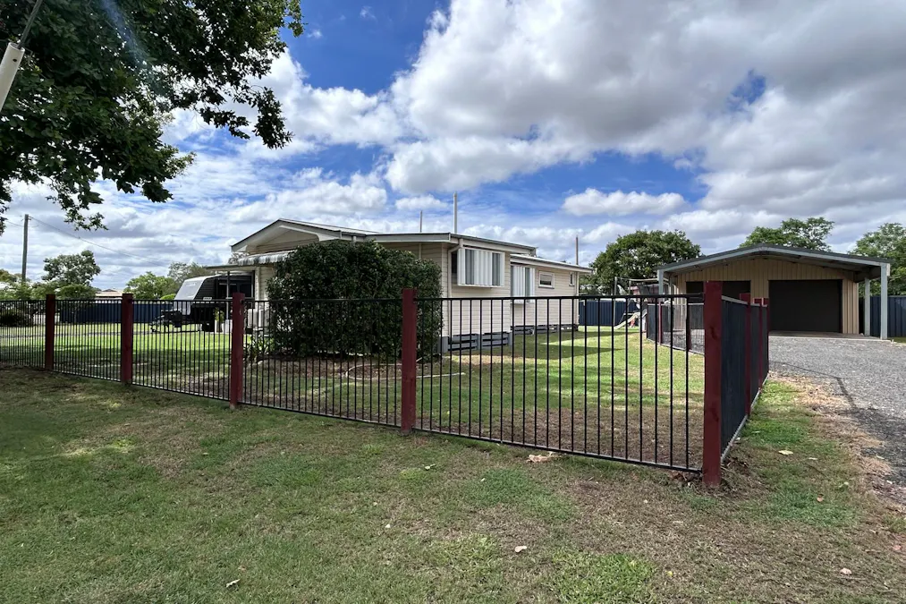 19 Bligh Street, Dalby, QLD, 4405 - Image 2