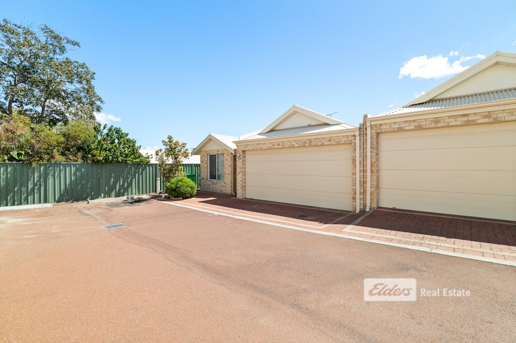 17B Cambrose Avenue, Australind, WA, 6233 - Image 19
